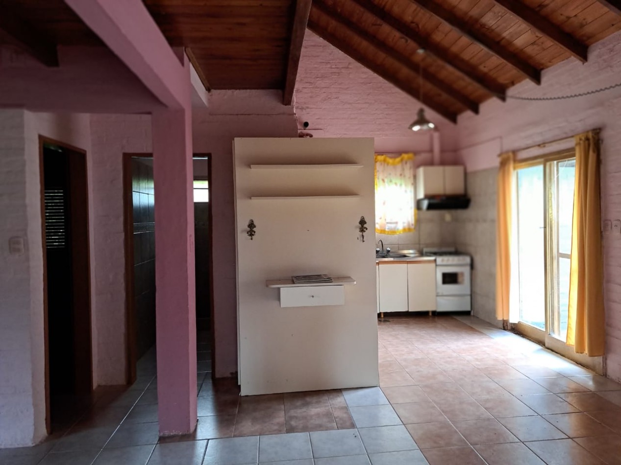 Casa quinta con pileta, amplio terreno, buena ubicacion