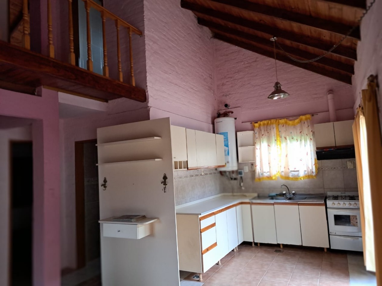 Casa quinta con pileta, amplio terreno, buena ubicacion