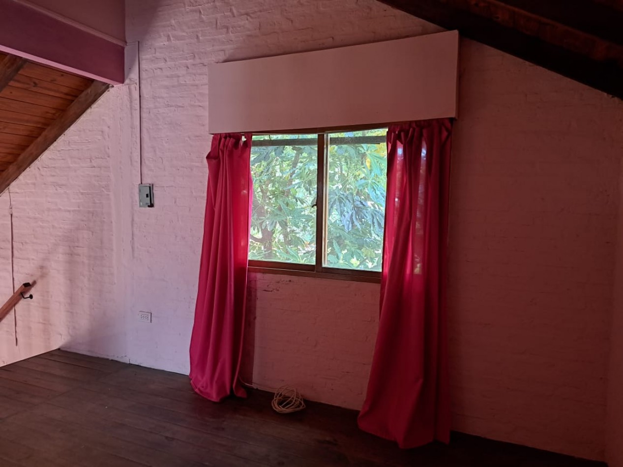 Casa quinta con pileta, amplio terreno, buena ubicacion