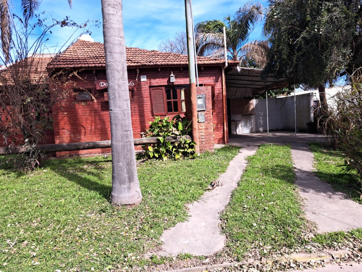 Casa centrica, 1 dormitorio, cochera, Villa Urquiza