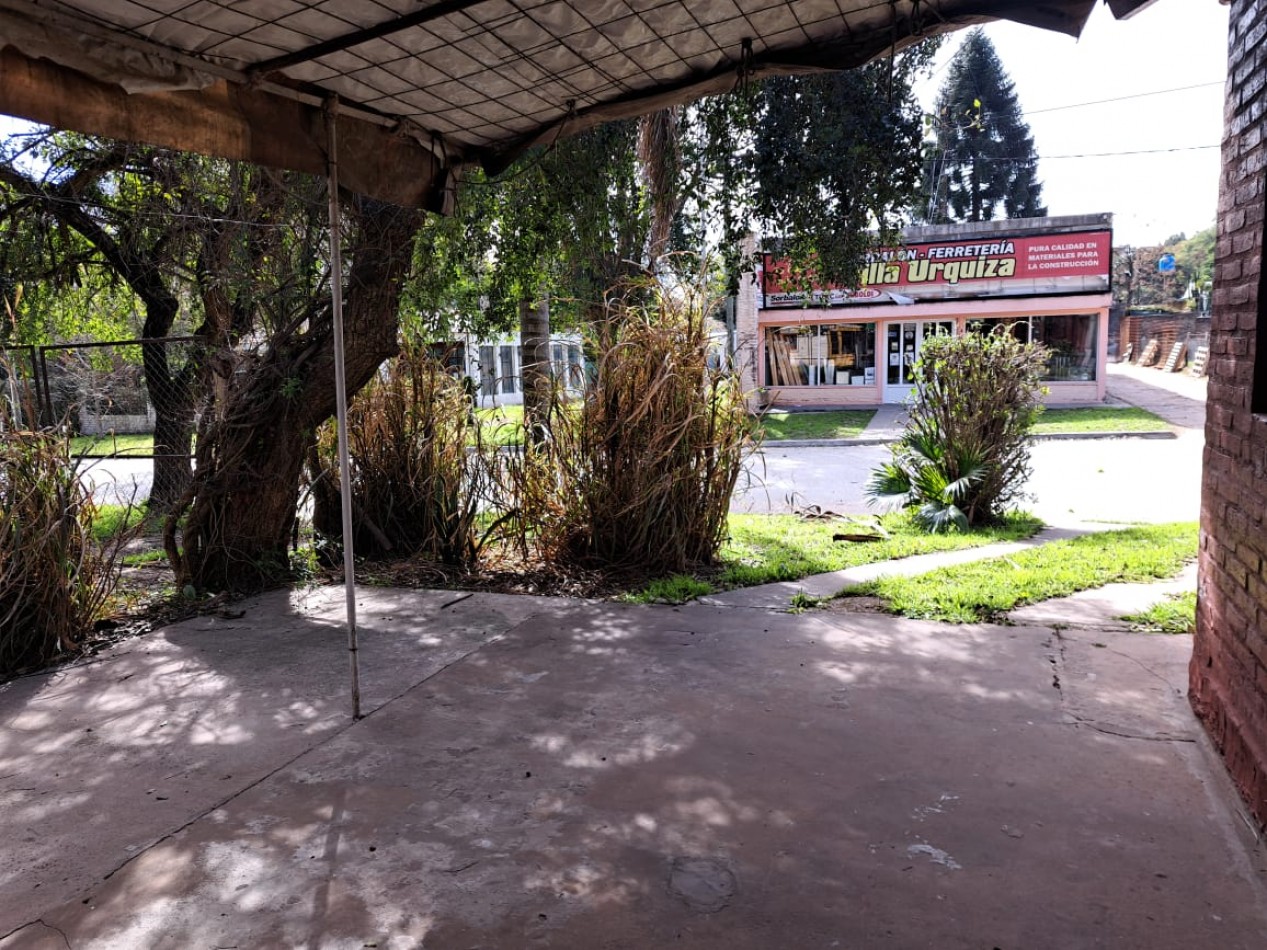 Casa centrica, 1 dormitorio, cochera, Villa Urquiza