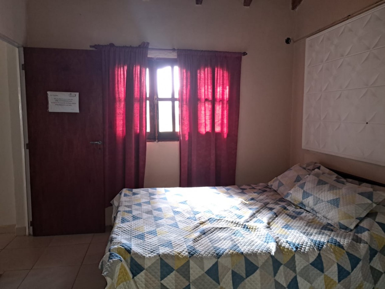 Casa centrica, 1 dormitorio, cochera, Villa Urquiza