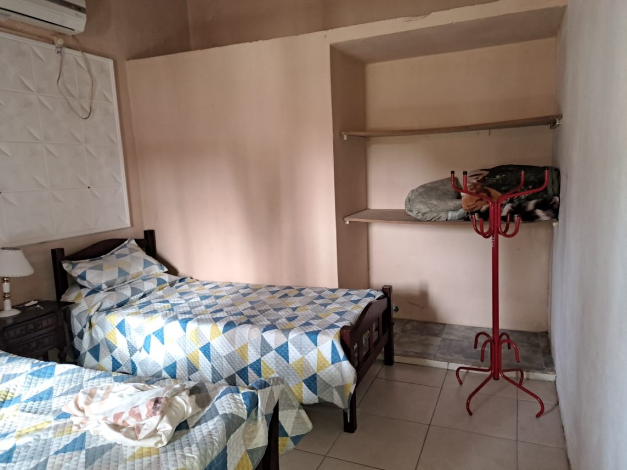 Casa centrica, 1 dormitorio, cochera, Villa Urquiza