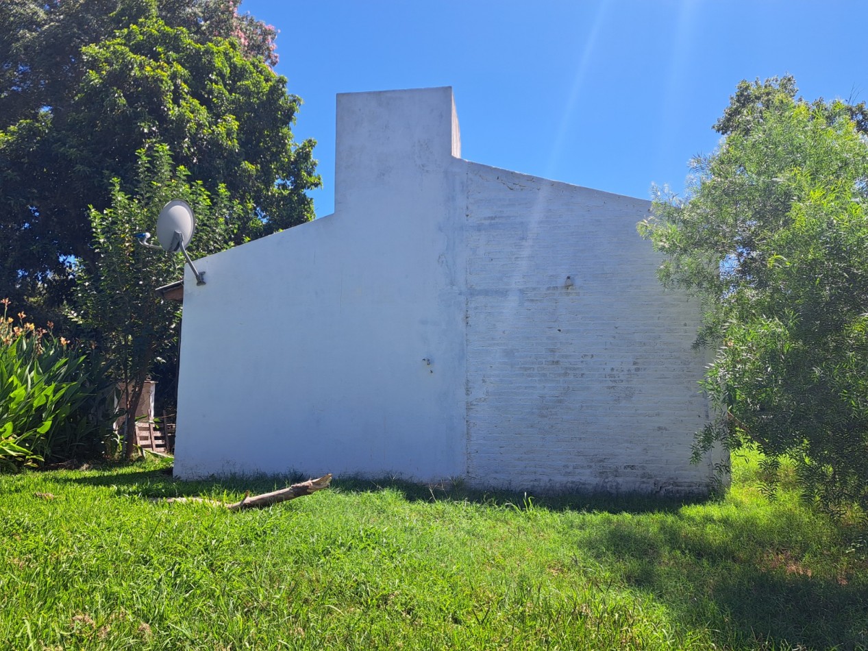 Casa 2 dormitorios amplio parquizado