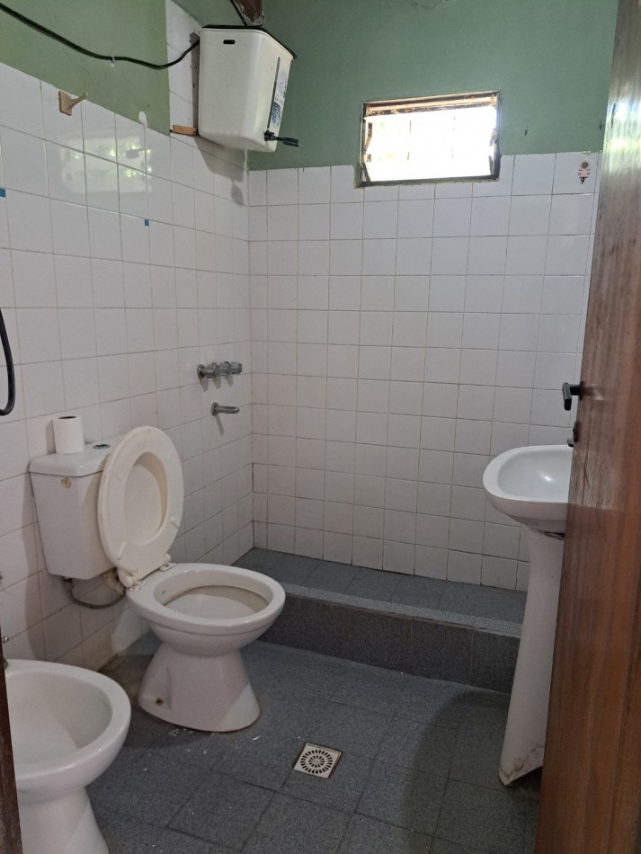 Casa 2 dormitorios amplio parquizado