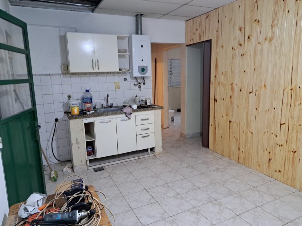 Casa 2 dormitorios, amplio garage y patio en Colonia Nueva Villa Urquiza